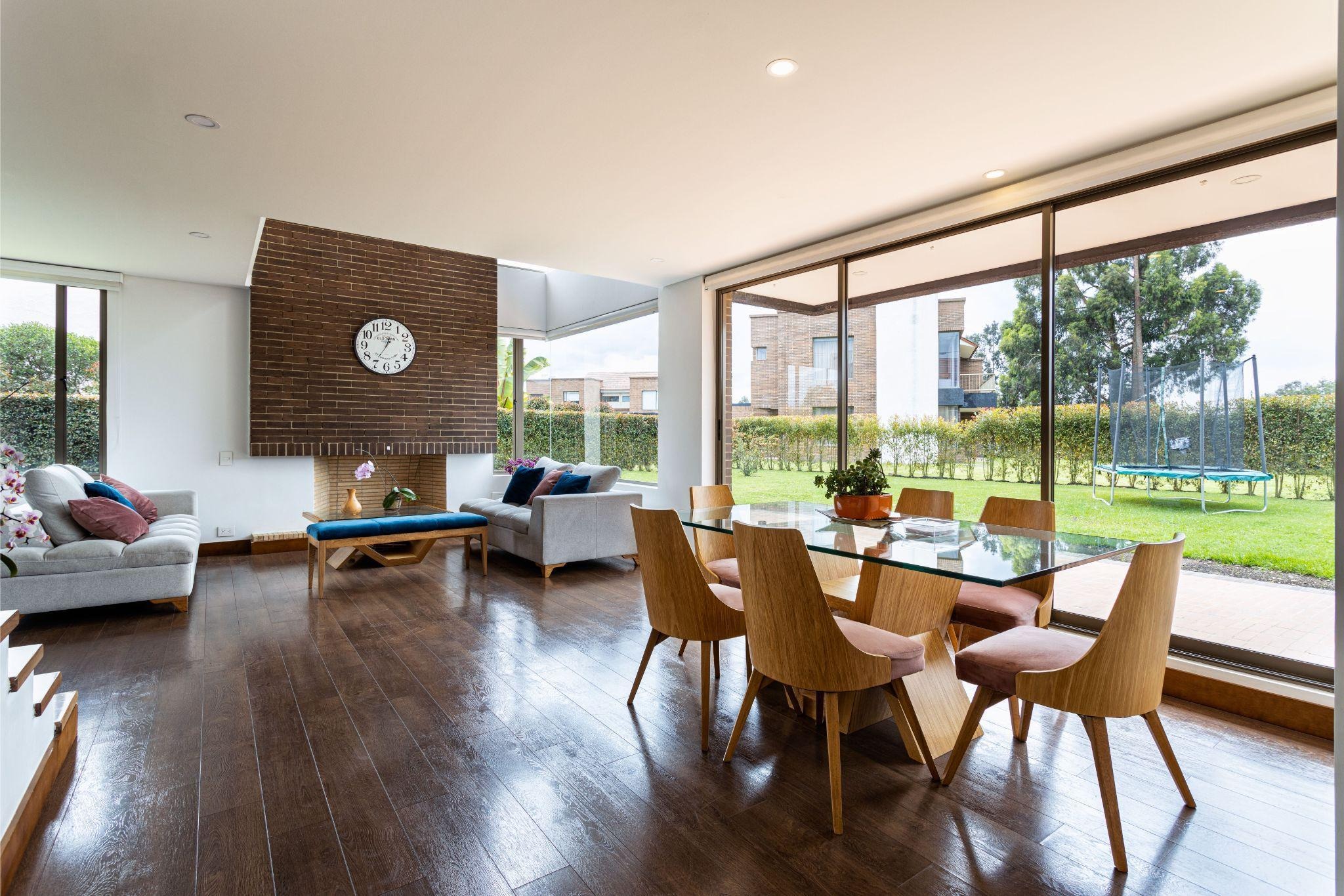 Cómo amueblar la casa a mensualidades sin endeudarse de más