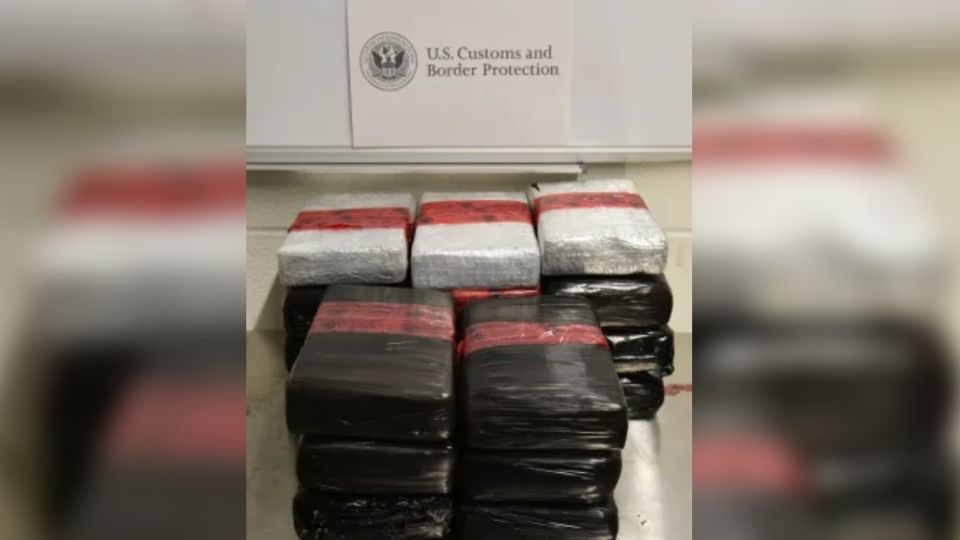 Mexicana es detenida cuando intentaba ingresar a EU con 18 paquetes de c*caína, valuada en 628 mil dólares