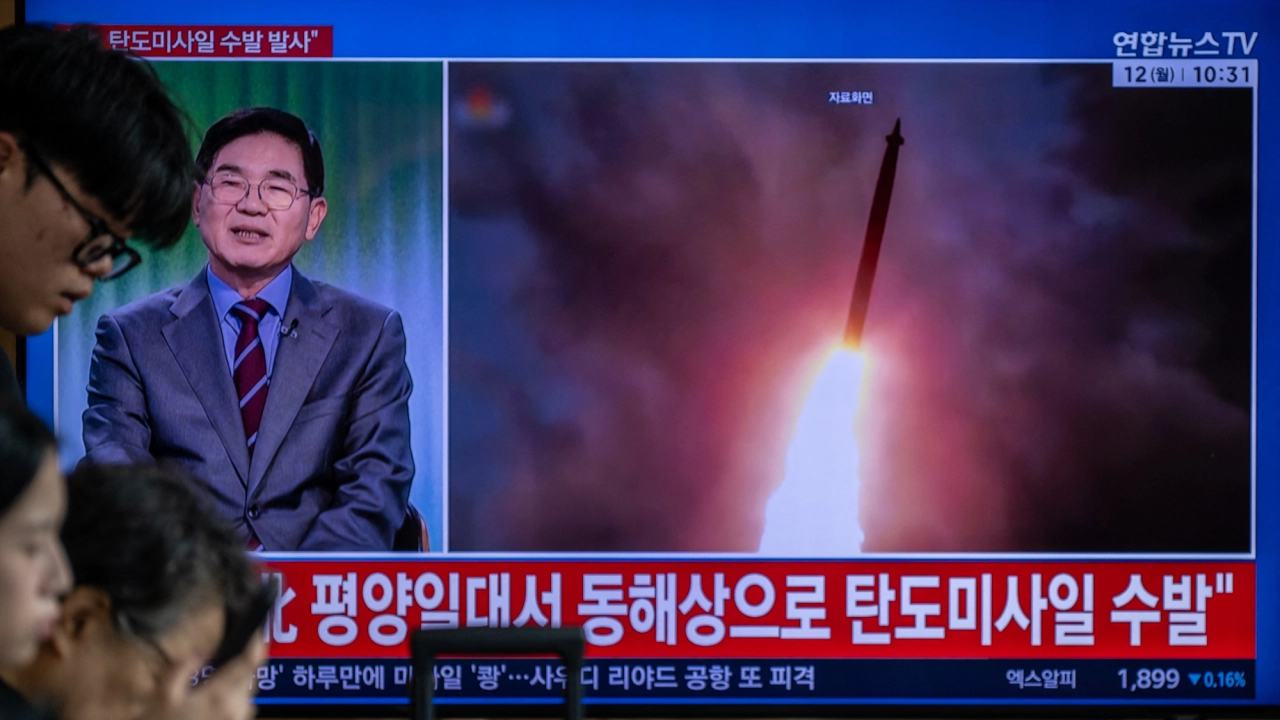 Corea del Norte lanza varios misiles balísticos al mar de Japón
