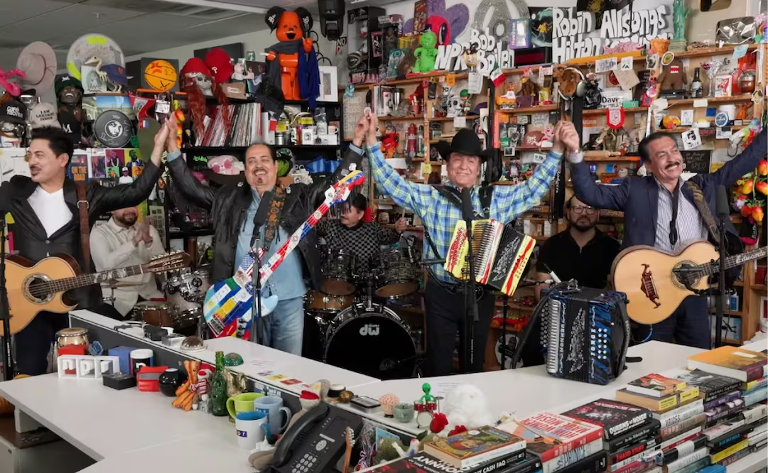 «Somos más americanos»; Los Tigres del Norte dedican show a inmigrantes mexicanos en EU en el Tiny Desk