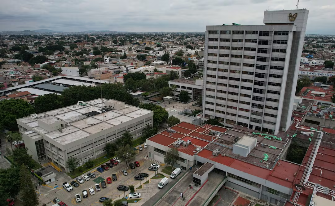 Padres denuncian negligencia y falta de higiene tras muert* de 10 bebés en hospitales de Guadalajara; podría haber más casos, aseguran