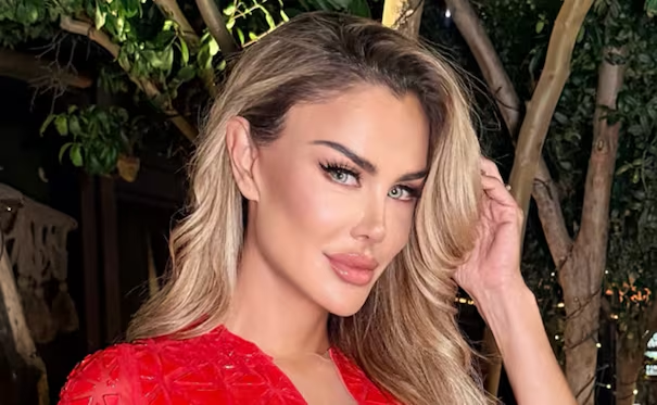 Ninel Conde, irreconocible en evento; la actriz dice que vive «metamorfosis»