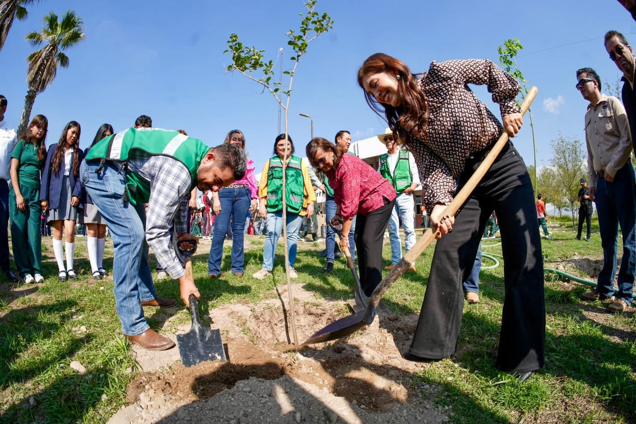 Ramos Arizpe suma 2 mil 200 árboles para una ciudad más verde