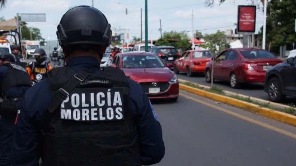 Titular de la AIC de Morelos resulta lesionado tras agresión en el estacionamiento de un supermercado