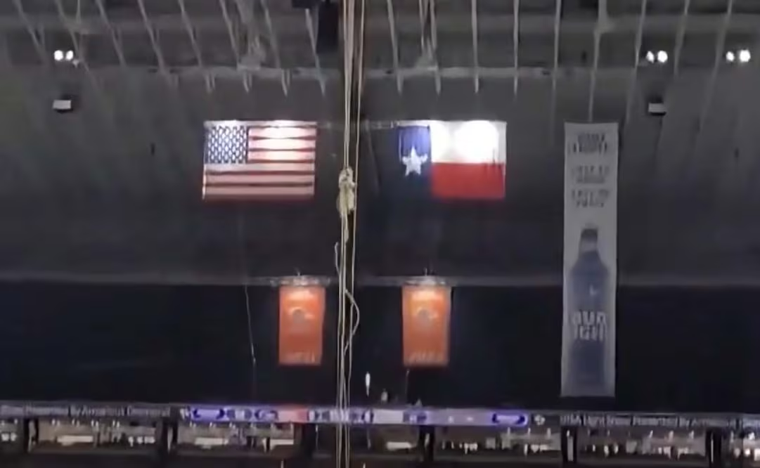 Muer* militar durante exhibición de rápel en Universidad de Texas; incidente ocurre previo a partido