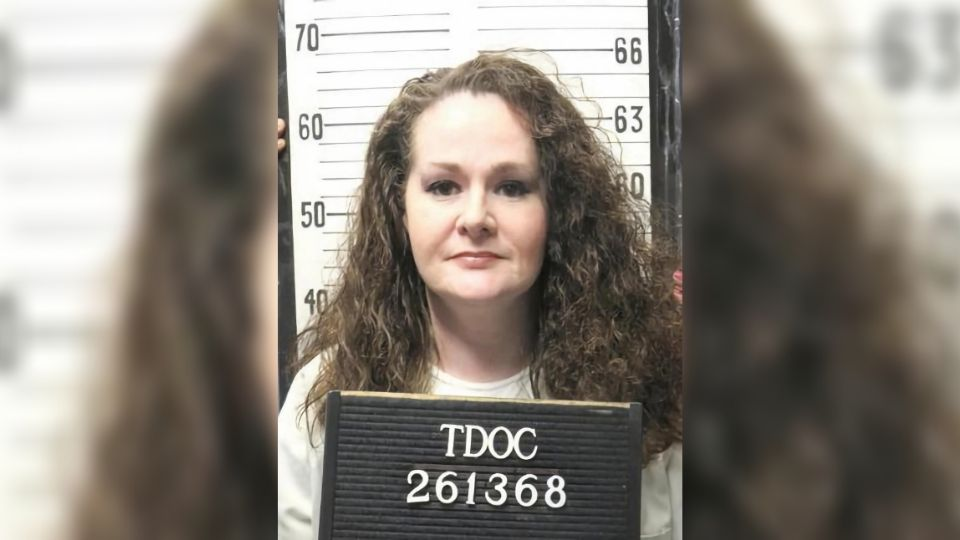 Inyección letal fallida en Tennessee: Christa Pike está inconsciente, intubada y conectada a un respirador artificial