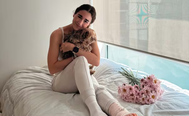 Andrea Astrain supera una dura lesión y va por su regreso a la élite del patinaje