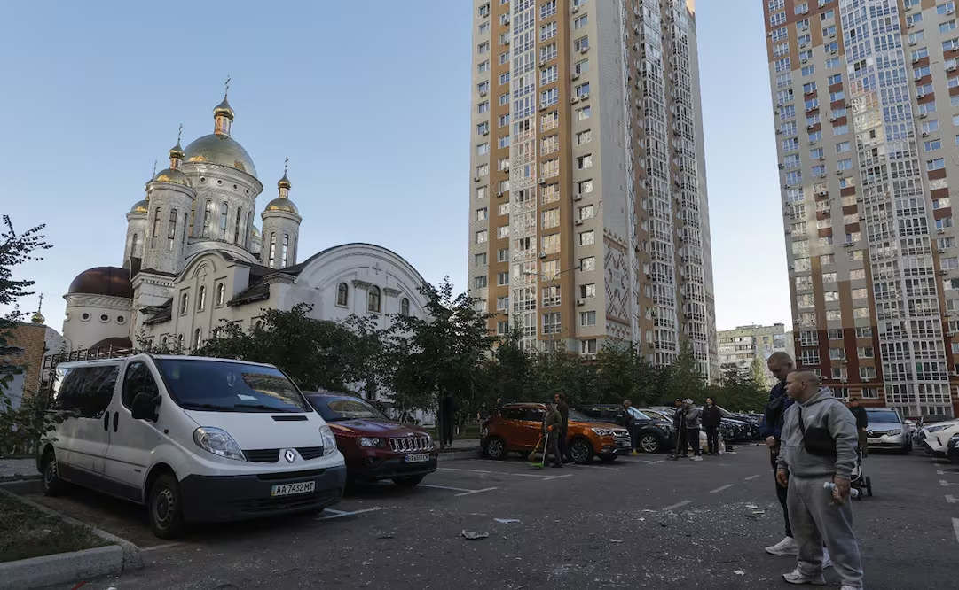 Rusia anuncia ataques masivos a Kiev; insta a diplomáticos y extranjeros a abandonar la capital de Ucrania