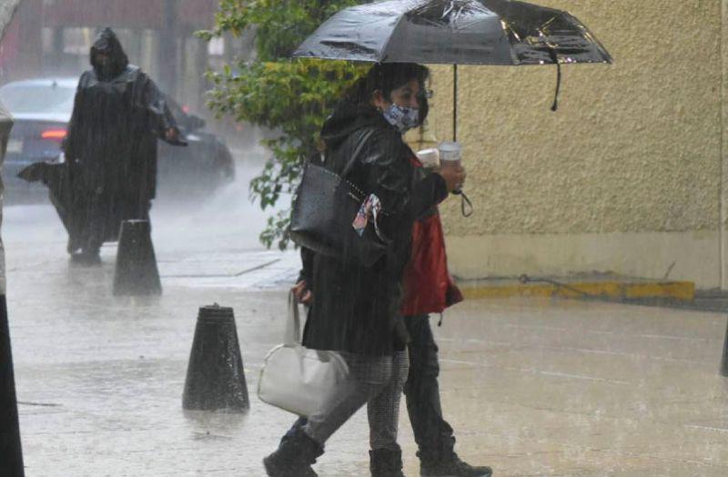 Pronostican ciclones en Pacífico y el Golfo