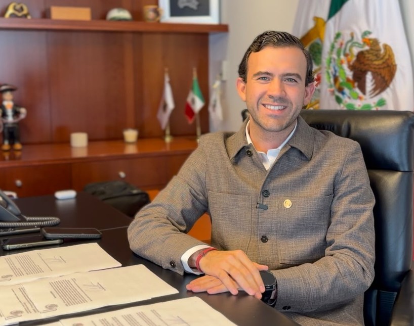 Prepara Elizondo nuevas iniciativas para atender necesidades de Coahuila
