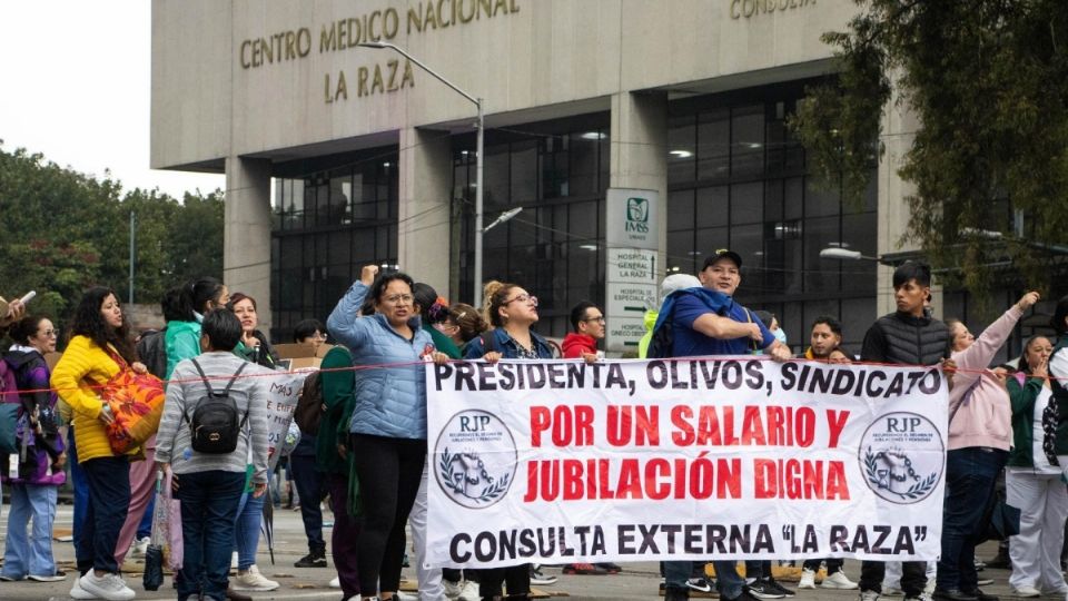Anuncian trabajadores del IMSS marcha el 14 de octubre